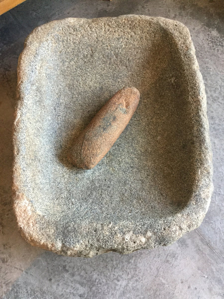 ART- Metate de Granito siglo 18