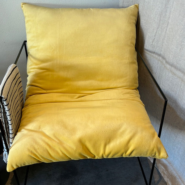 HWD-Silla cubo Cojin amarillo